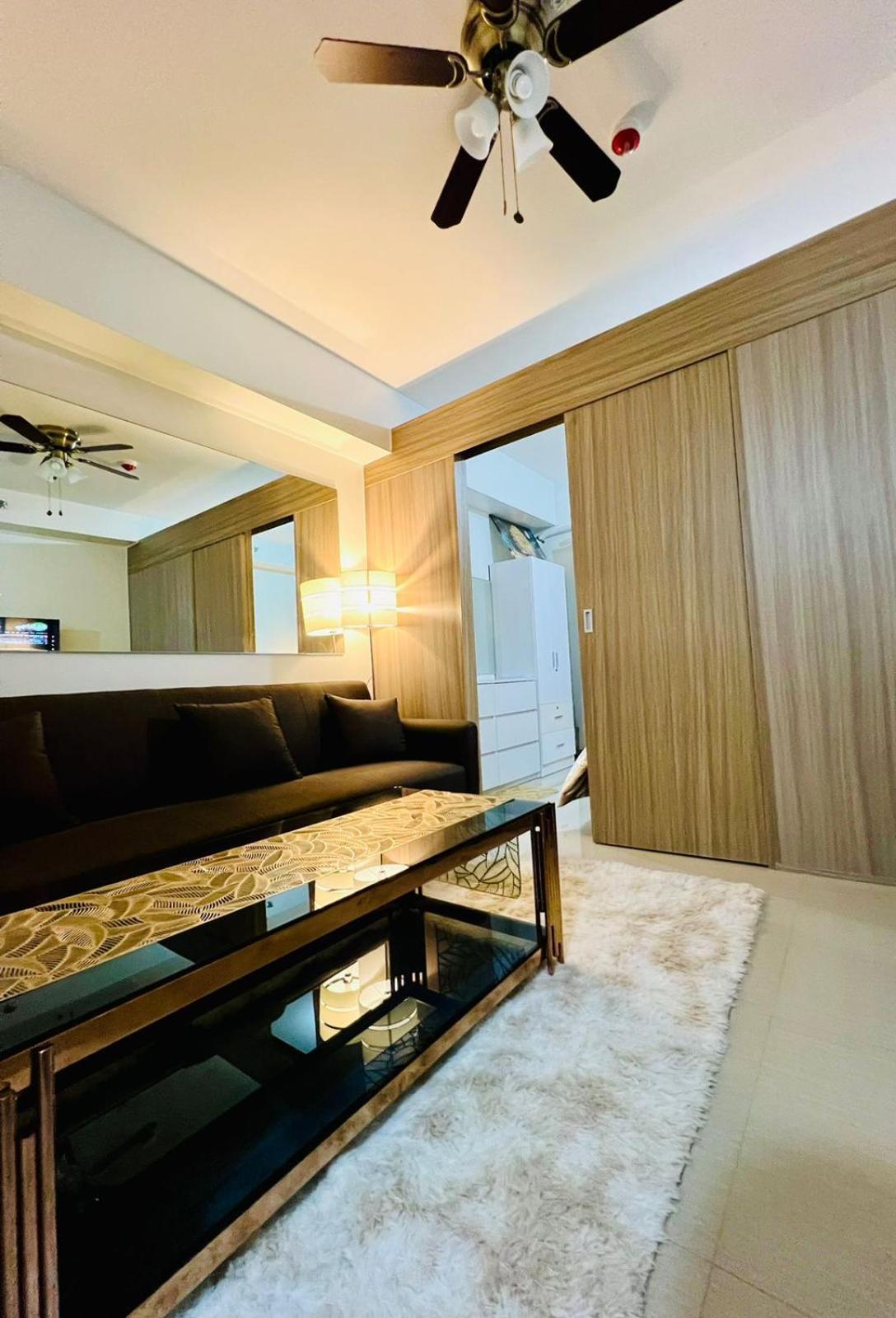 Shore 2 Residences Tower 2 Pasay Eksteriør billede
